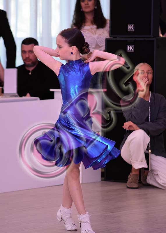 RBG 9735